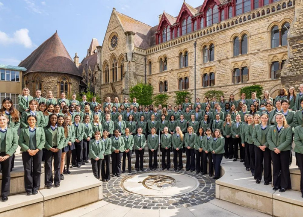 這位同學(xué)斬獲“女子伊頓”CLC女校Y9 Offer！她怎樣在層層選拔中脫穎而出？